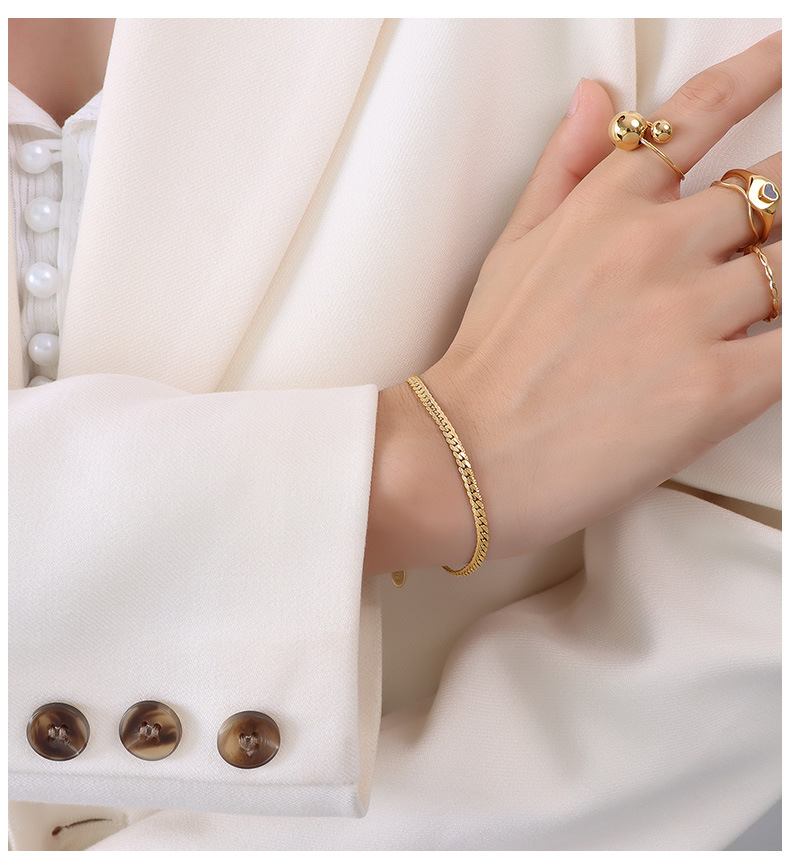 Marka European and American Exaggerated Ins Double Layer Personalized Minority Titanium Steel Neckla