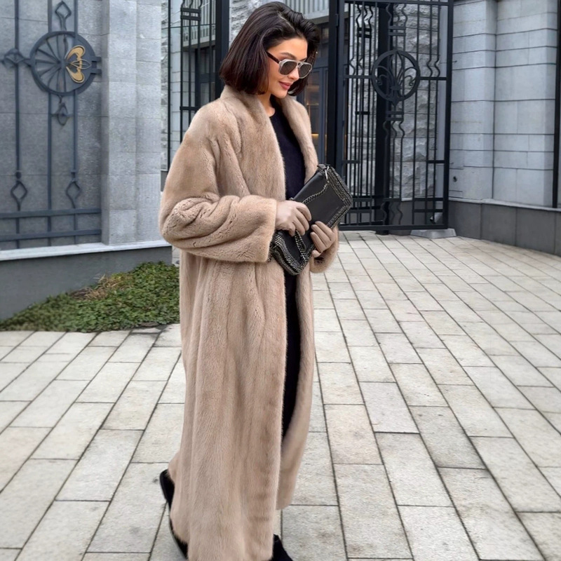 Cross-Border Foreign Trade Fur Coat, Winter Women's Long Faux Mink Fur Jacket, Thickened and Warm Artificial Fur Top Cross-Border Foreign Trade Fur Coat, Winter Women's Long Faux Mink Fur Jacket, Thickened and Warm Artificial Fur Top