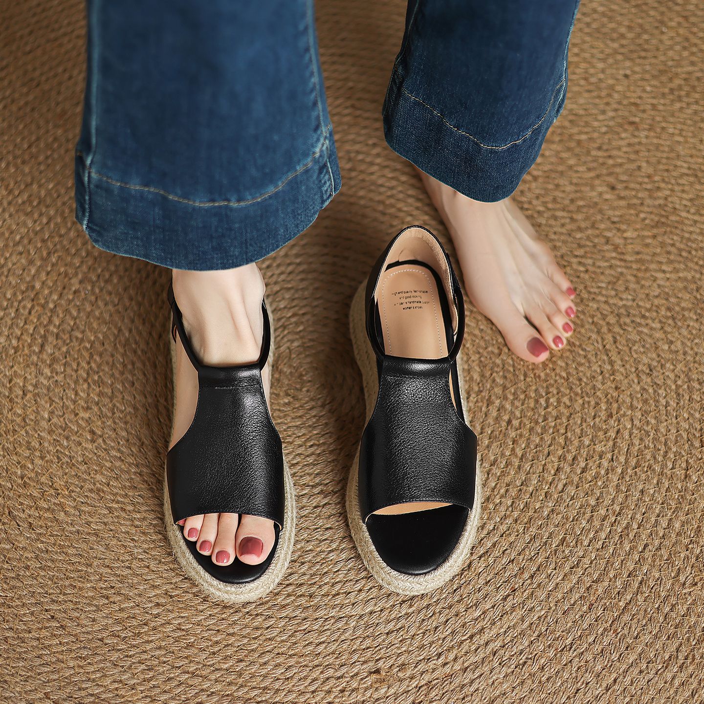 Fashionable straw comfortable casual sandals platform open toe wedge…