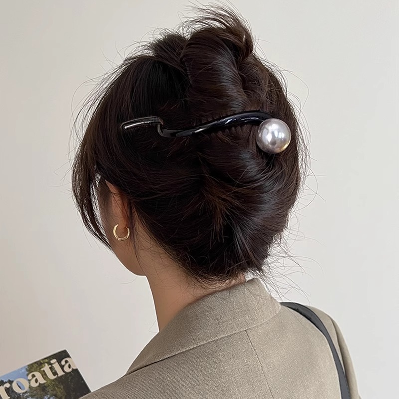 Temperamento simple rana hebilla torsión clip de cabello de perlas de alto nivel clip de cabello de cabeza detrás clip de cabello tocado
