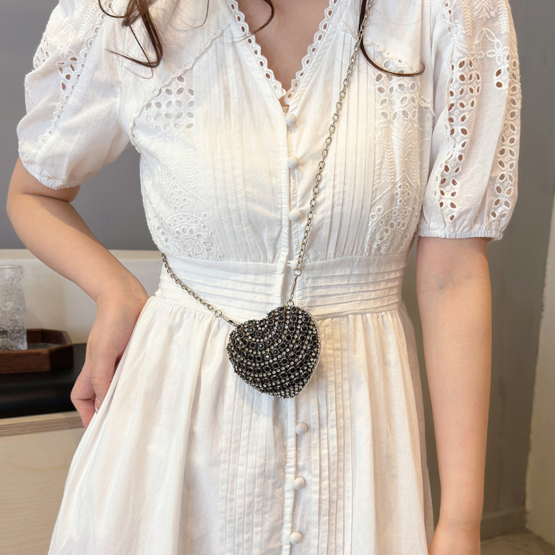 Bolso de mujer 2024 nueva moda europea y americana bolso de cena de diamante en línea cadena red bolso de hombro