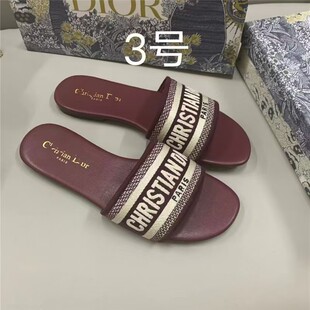 �羳���Q�����߰汾D����Ь�̽�һ����Ůʿ��Ƥ��Ь�S��ֱ�N