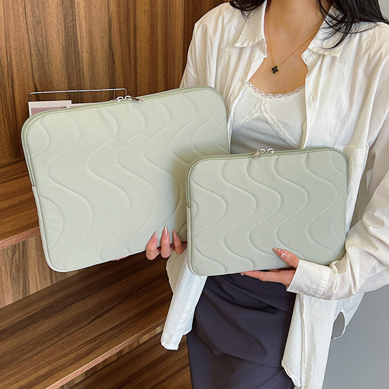 Cross-Border Wholesale 2026 New Fashion Ripple-Pattern Computer Bag Inner Sleeve Simple Texture Tablet Storage Protective Cover