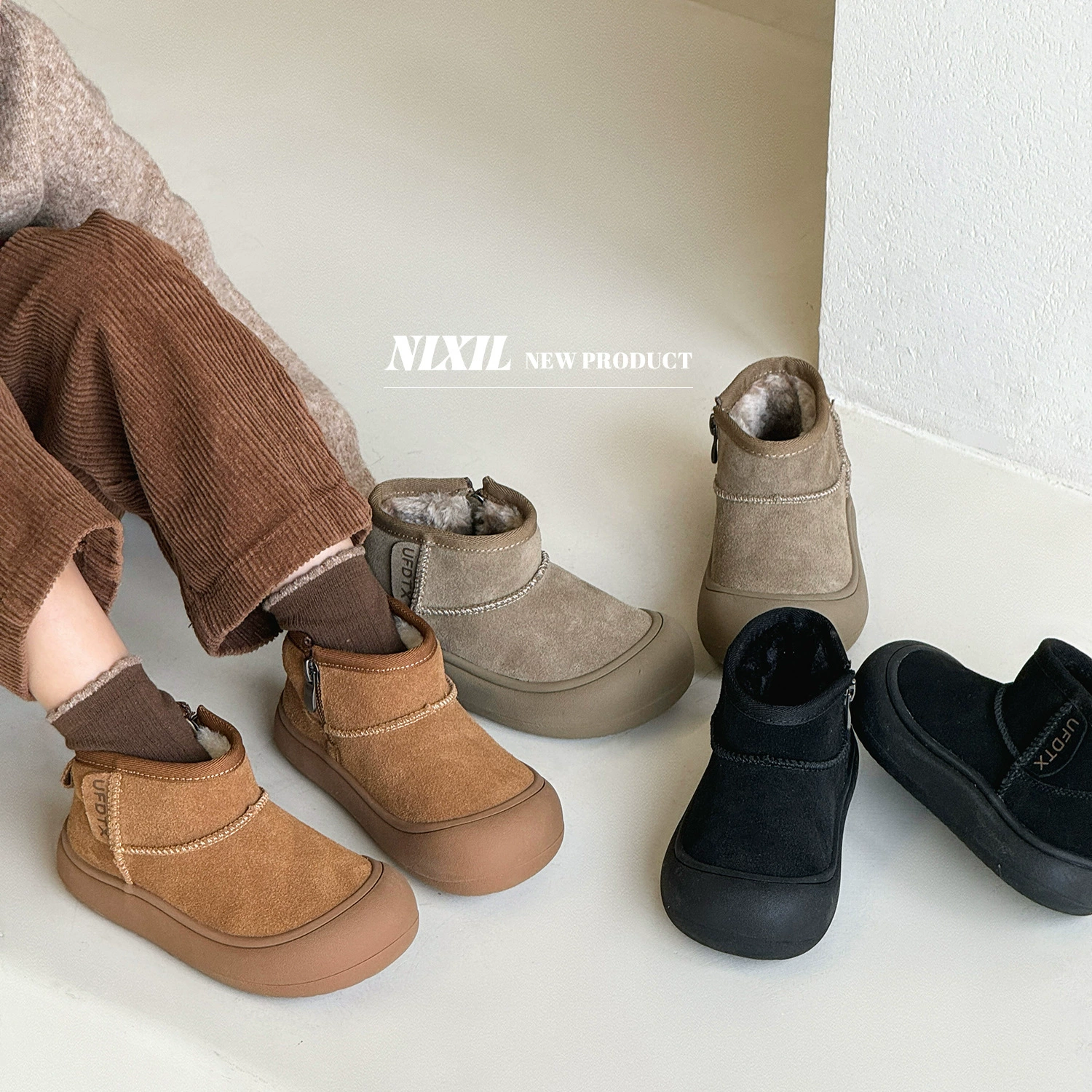 Детская обувь, зимние детские сапоги, короткие ботинки с низким берцем, детские сапоги из матовой кожи, хлопковые сапоги Baotou в корейском стиле для мальчиков и девочек.