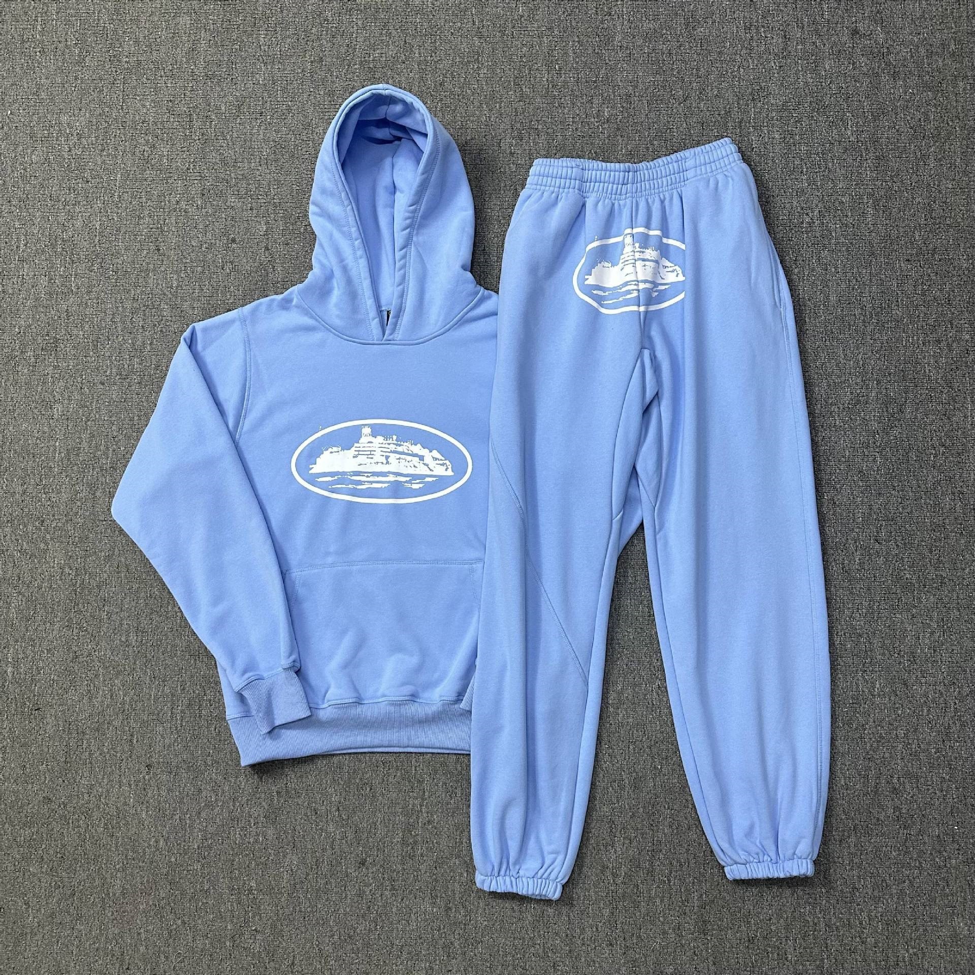 555 sky blue suit 810