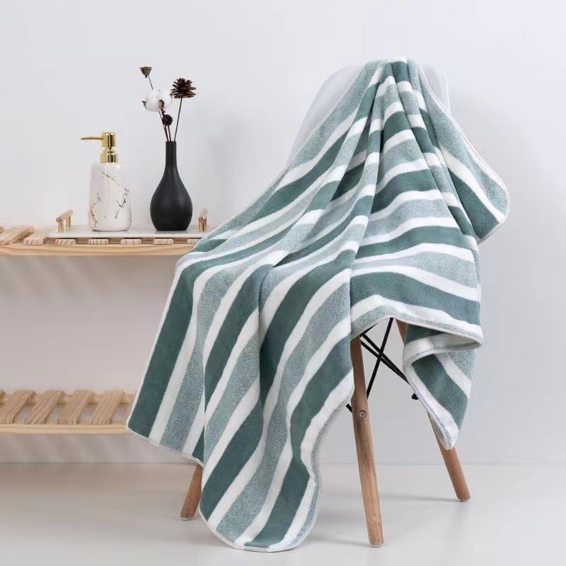 Grenzüberschreitendes Handtuch- und Badetuch-Set, verdickte Korallenfleecequalität, schlichtes dreistreifiges Design, weich, saugfähig, schnelltrocknend, fusselarm