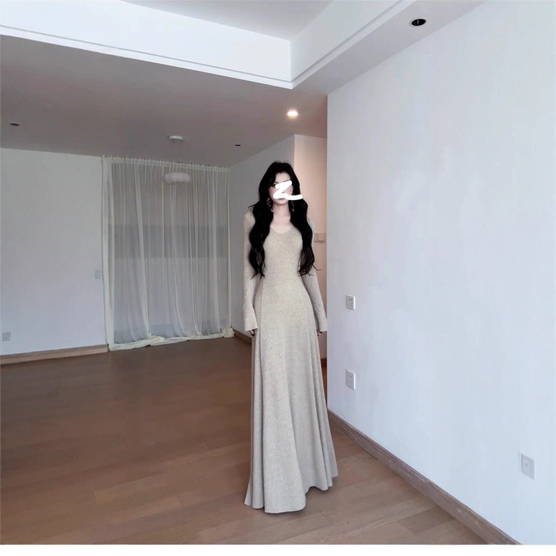 现货秋冬季长袖打底连衣裙女新款秋季高级感内搭显瘦针织裙|undefined