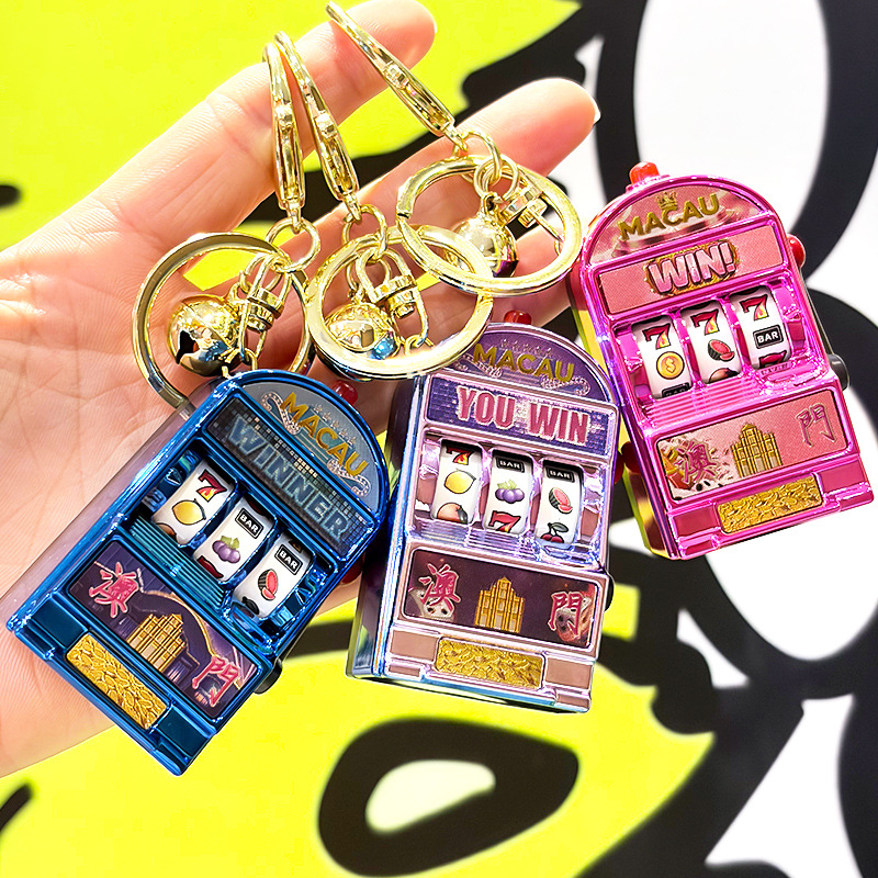 Cross-Border Macau Sound and Light-Emitting Realistic Fruit Machine Keychain Music Spinner Creative Fridge Magnet Travel Souvenir