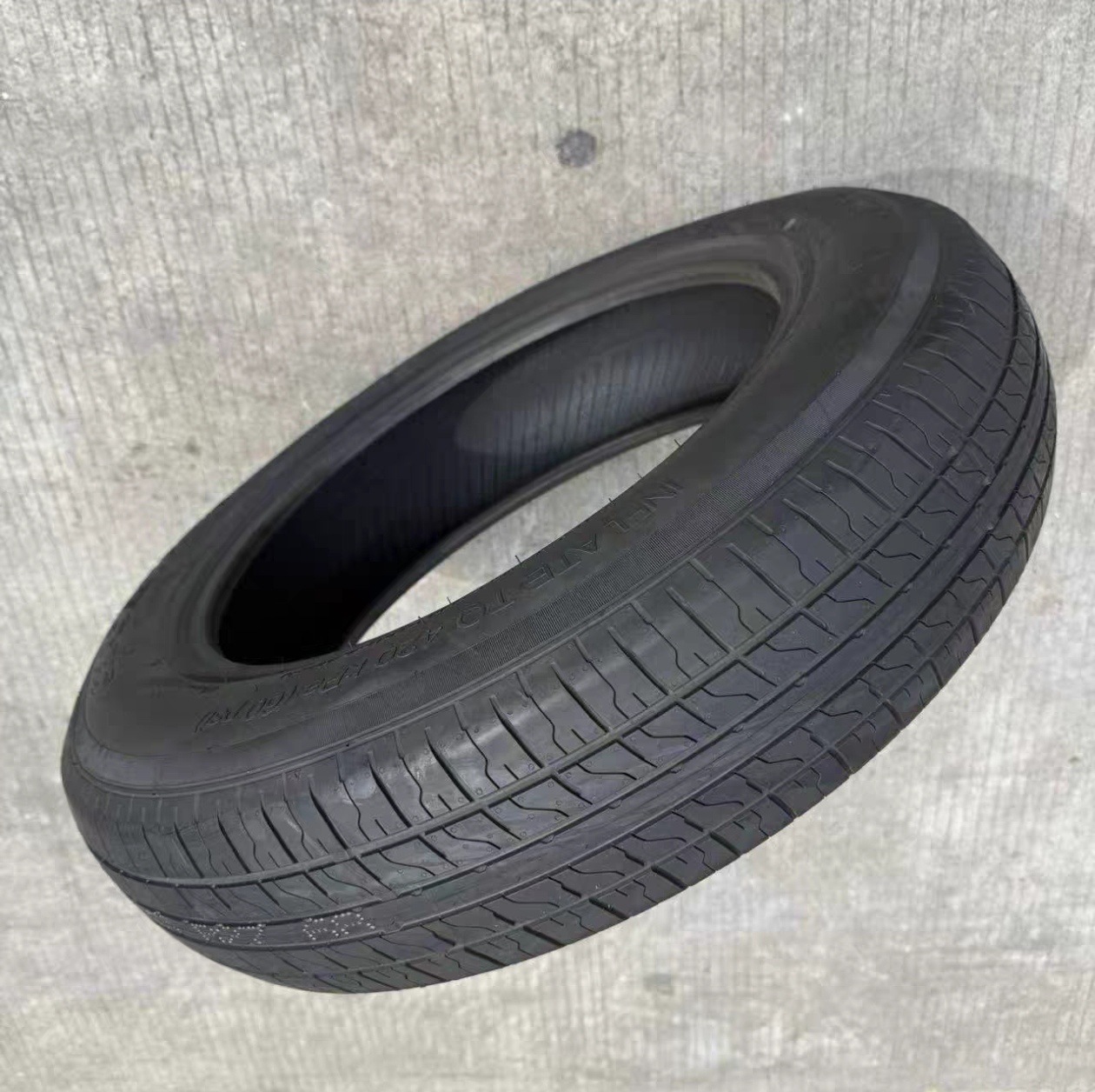 Chaoyang tires 125/195/225/245 brand new in multiple sizes 16/17/18/19/20inch RP03+/RP76+