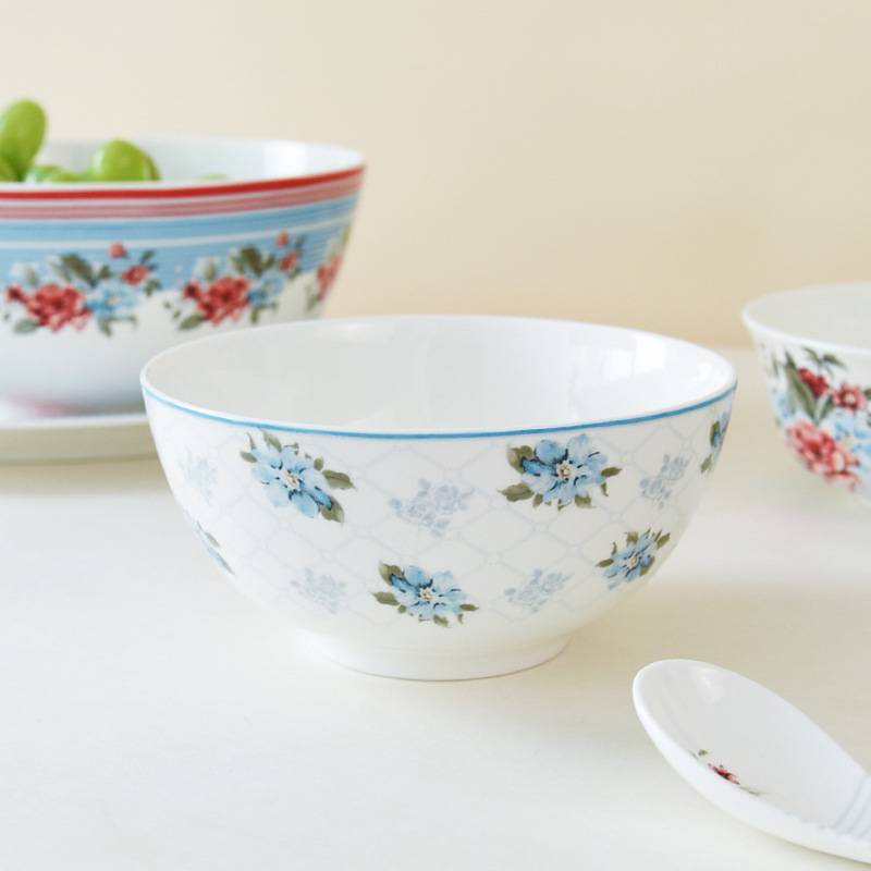 Flores románticas de alto valor visual de hueso de porcelana tazón de arroz tazón de sopa de boda nueva cerámica utensilios caseros tazón de sopa de alta resistencia a quemaduras