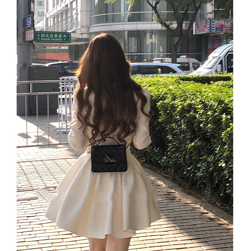 ao黛丽 经典分割线赫本连衣裙拼色娃娃领蝴蝶结显瘦a字裙2025秋季|undefined