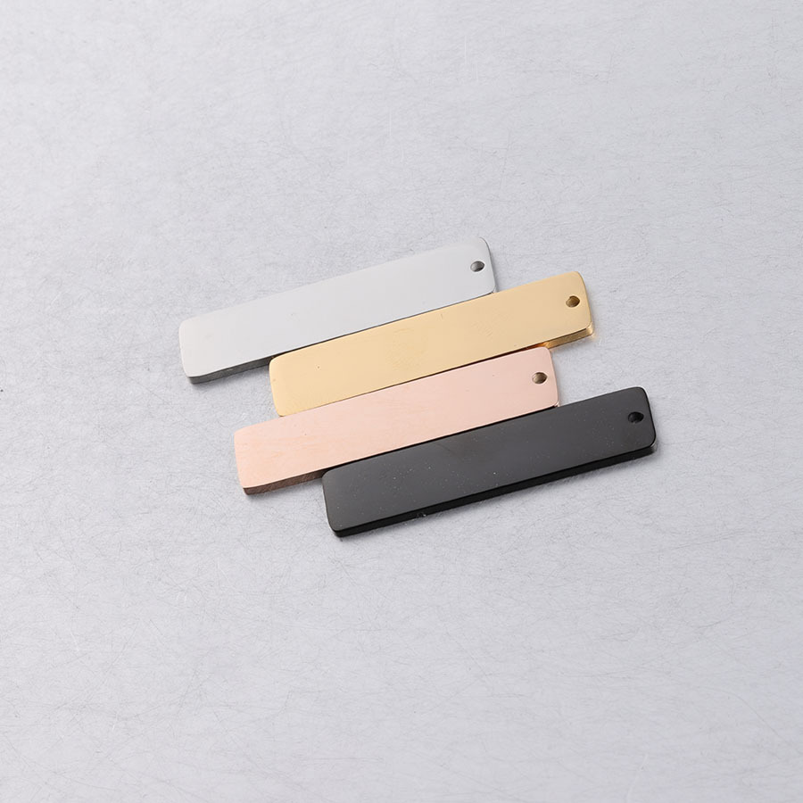 Hole 1~1.9mm Hole Size 1 Piece 40 * 10mm Hole 1~1.9mm 304 Stainless Steel Customization Laser Engraving Solid Color Rectangle Pendant Pendant