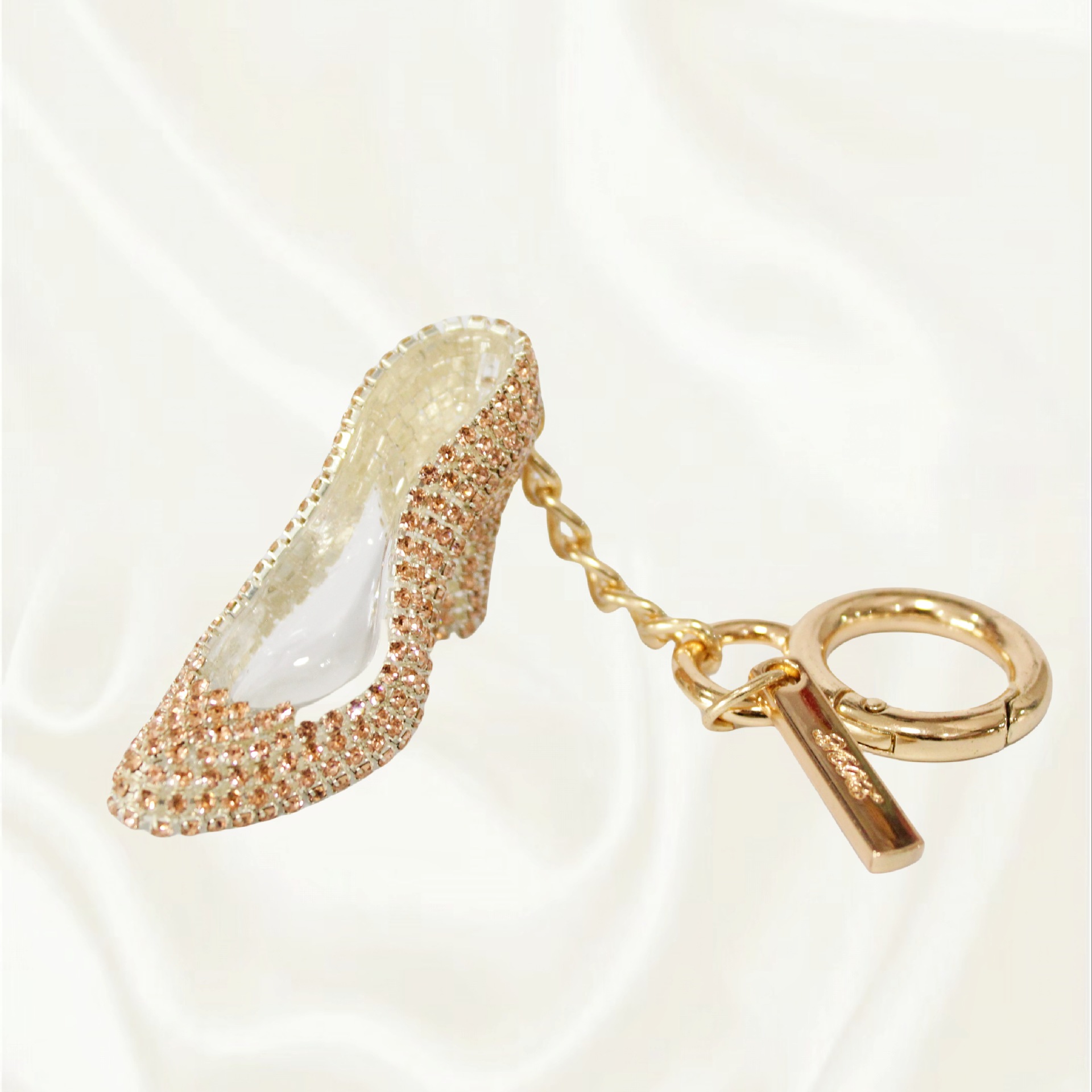 Champagne color