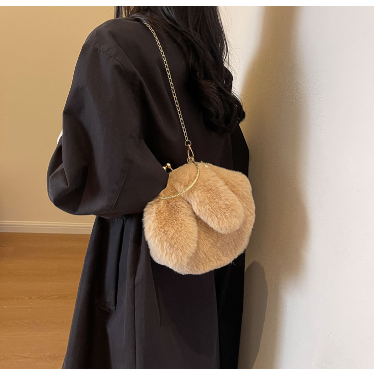 Borsa a tracolla in peluche da donna 2023, nuova borsa a tracolla con catena da principessa, versatile e carina, borsa con orecchie da coniglio per studenti_voghion.com