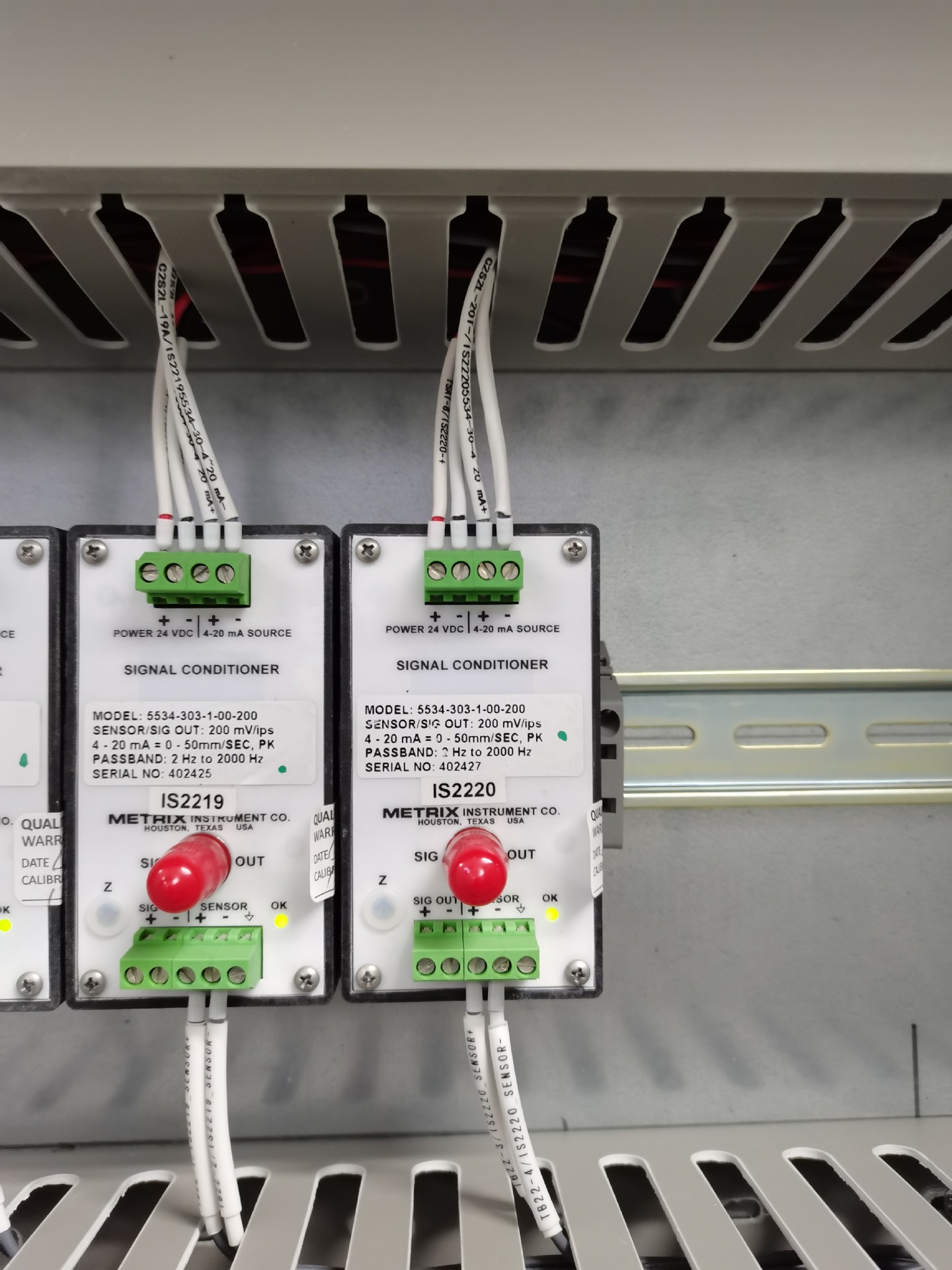 Bently	21504-00-20-10-02	Metrix	10005-00-20-10-02