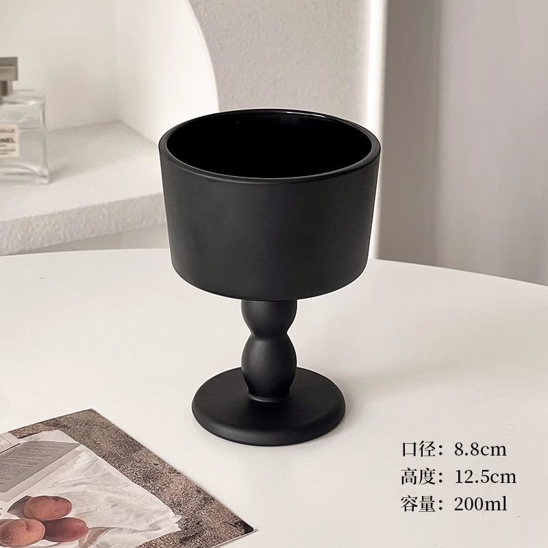 Adornos de candelabros de mediana edad de alto valor, velas de vidrio negro esmerilado, base de aromaterapia, ambiente, accesorios de decoración fotográfica