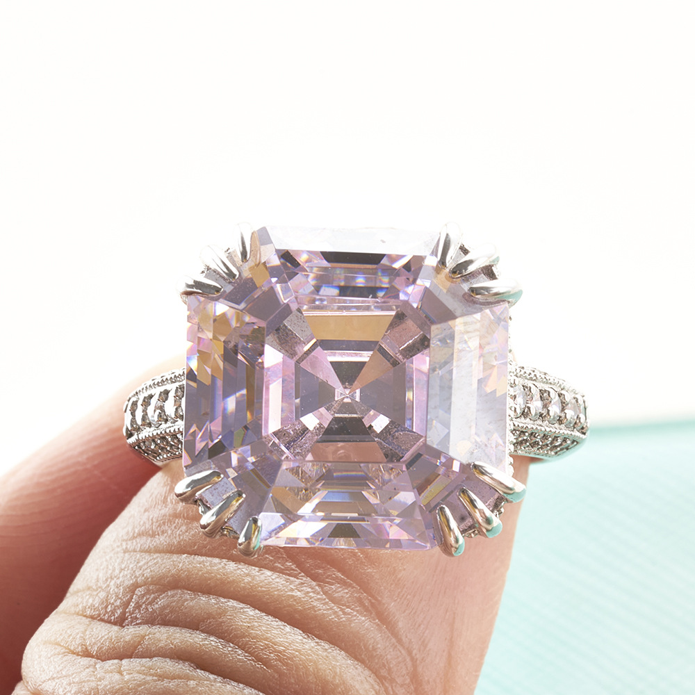 Pagoda de 10 quilates de corte rosa de alto carbono diamante anillo femenino de alto carbono diamante femenino gigante flash anillo femenino de plata esterlina chapado grueso