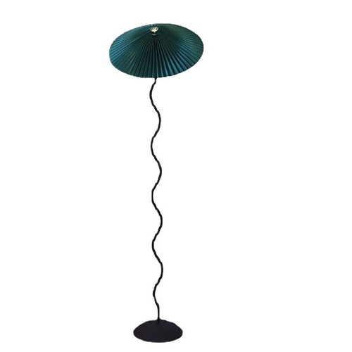 Ins style internet celebrity pleated floor lamp modern minimalist living room bedroom bedside sofa edge curve art atmosphere lamp
