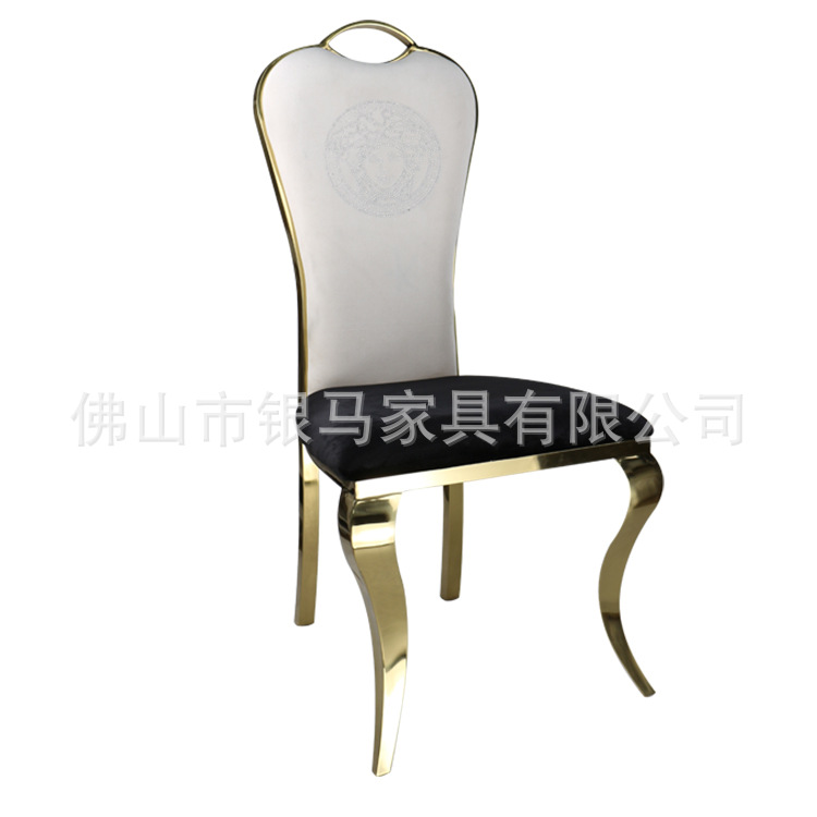 Fábrica al por mayor Hotel banquete boda comedor silla boda galvanoplastia Silla de acero inoxidable Bolsa De Oro suave Silla de comedor de cuero