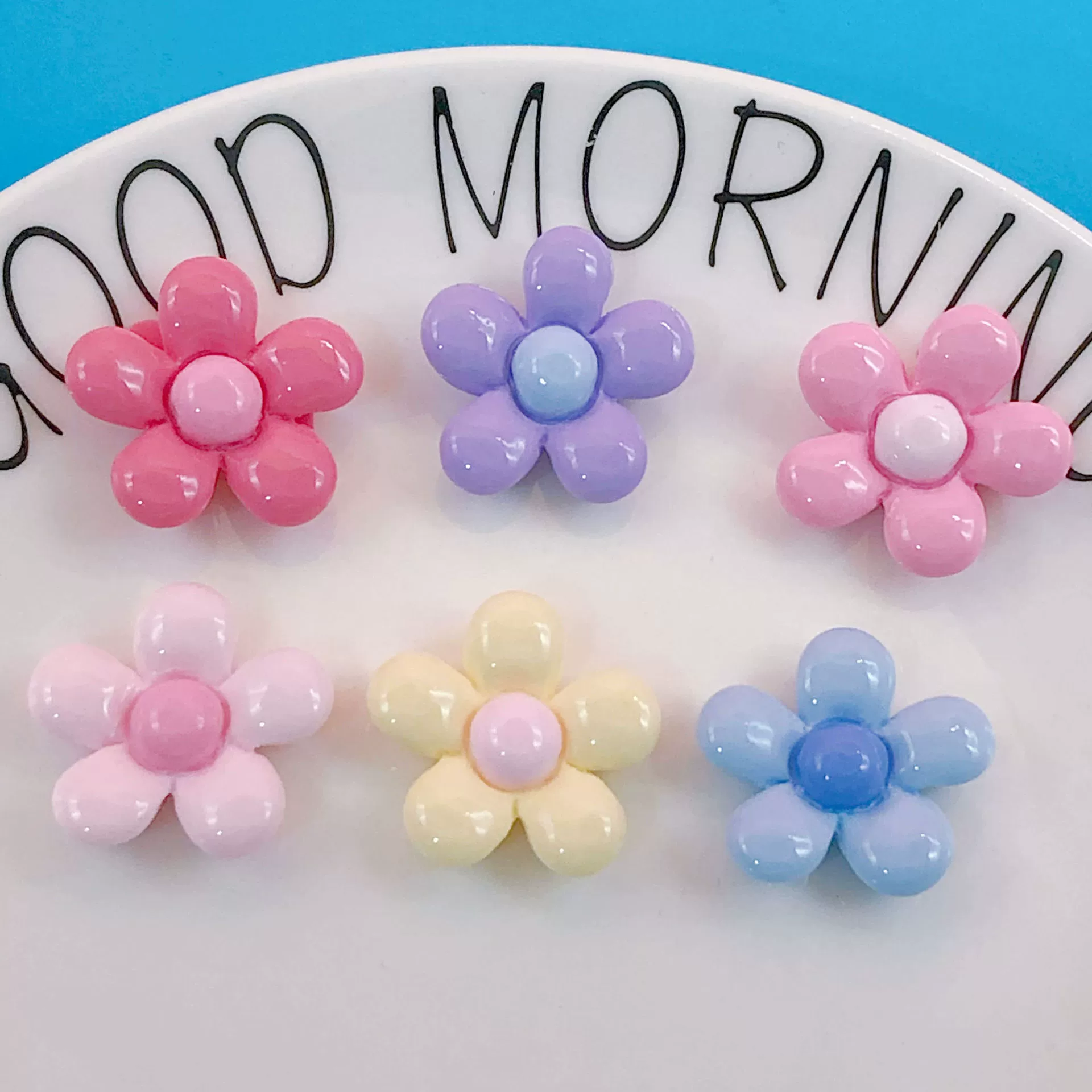 Яркие цветочные пятицветные цветы Yayqiao Цветочная смола фитинги крем-клей diy ювелирные аксессуары для волос Патч для мобильного телефона