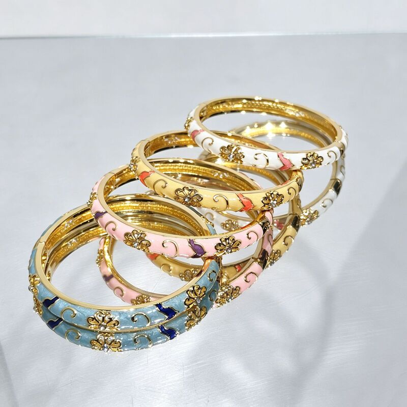 In-Stock New Chinese-Style Starfish Cloisonné Enamel Bracelet, Multi-Color Traditional Chinese Women's Jewelry, Direct Factory Wholesale In-Stock New Chinese-Style Starfish Cloisonné Enamel Bracelet, Multi-Color Traditional Chinese Women's Jewelry, Direct Factory Wholesale