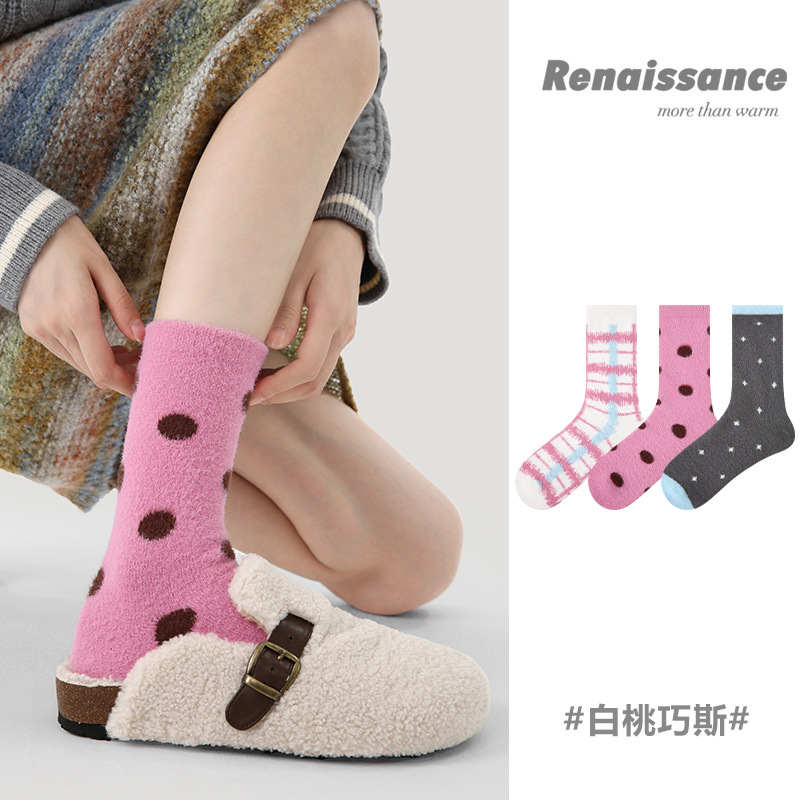 Renaissance加厚珊瑚绒袜子女中筒袜冬季新款保暖波点百搭月子袜