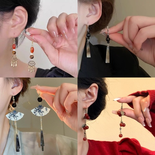 Ear clip with flowing tassels, cold wind design, painless and versatile earrings for women, long style, no ear piercing required.