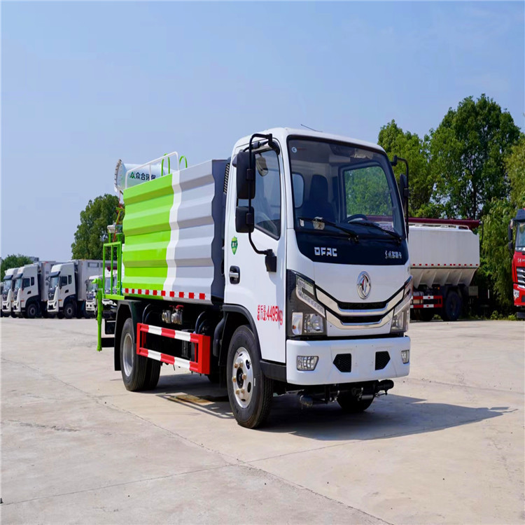 东风蓝牌5吨洒水车厂家直销c1驾驶证可开的蓝牌雾炮车 小型洒水车