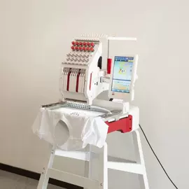 缝中设备;电脑制造设备;包缝机