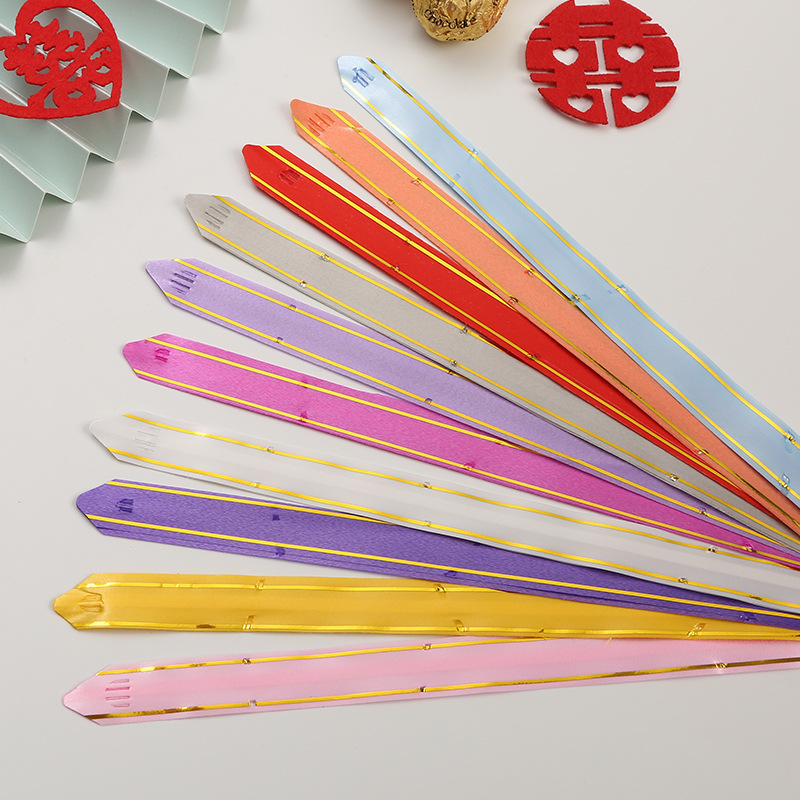 Borde dorado mano tire flor arco cinta regalo embalaje tire flor suministros de la sala de bodas boda decoración del coche de la boda tire Flor al por mayor