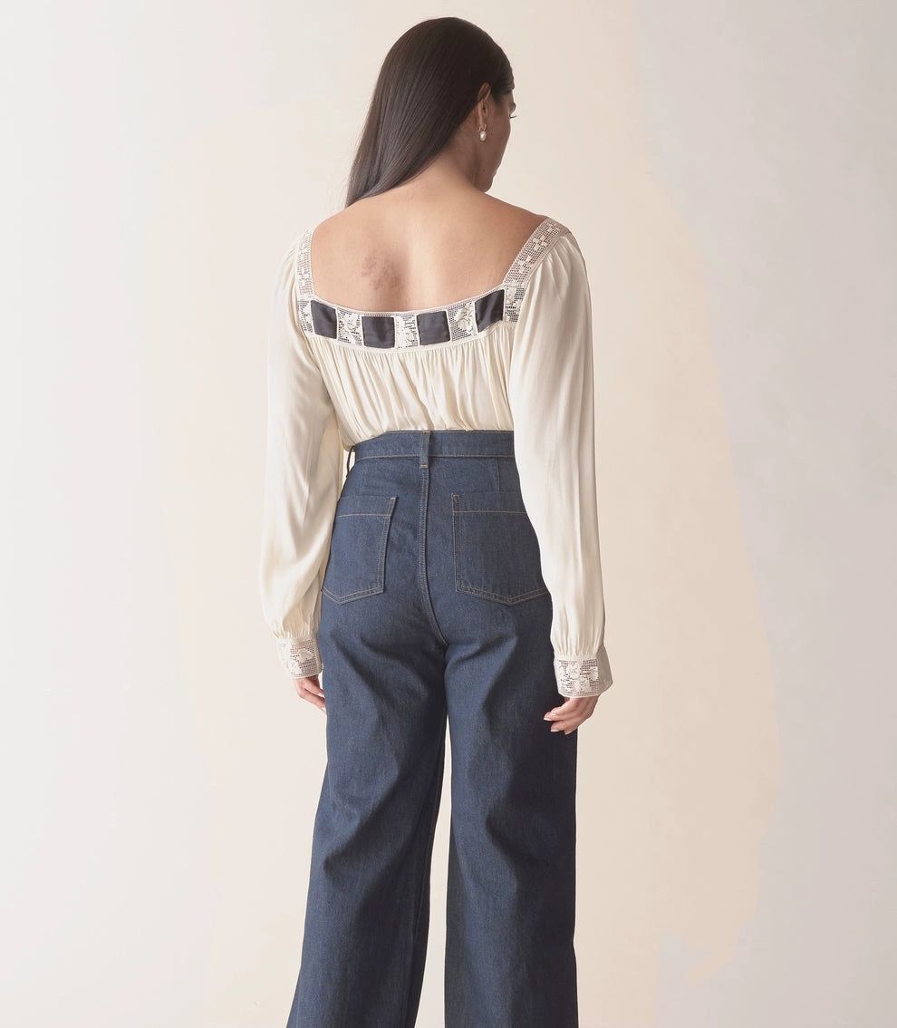 Bow square collar 7.jpg
