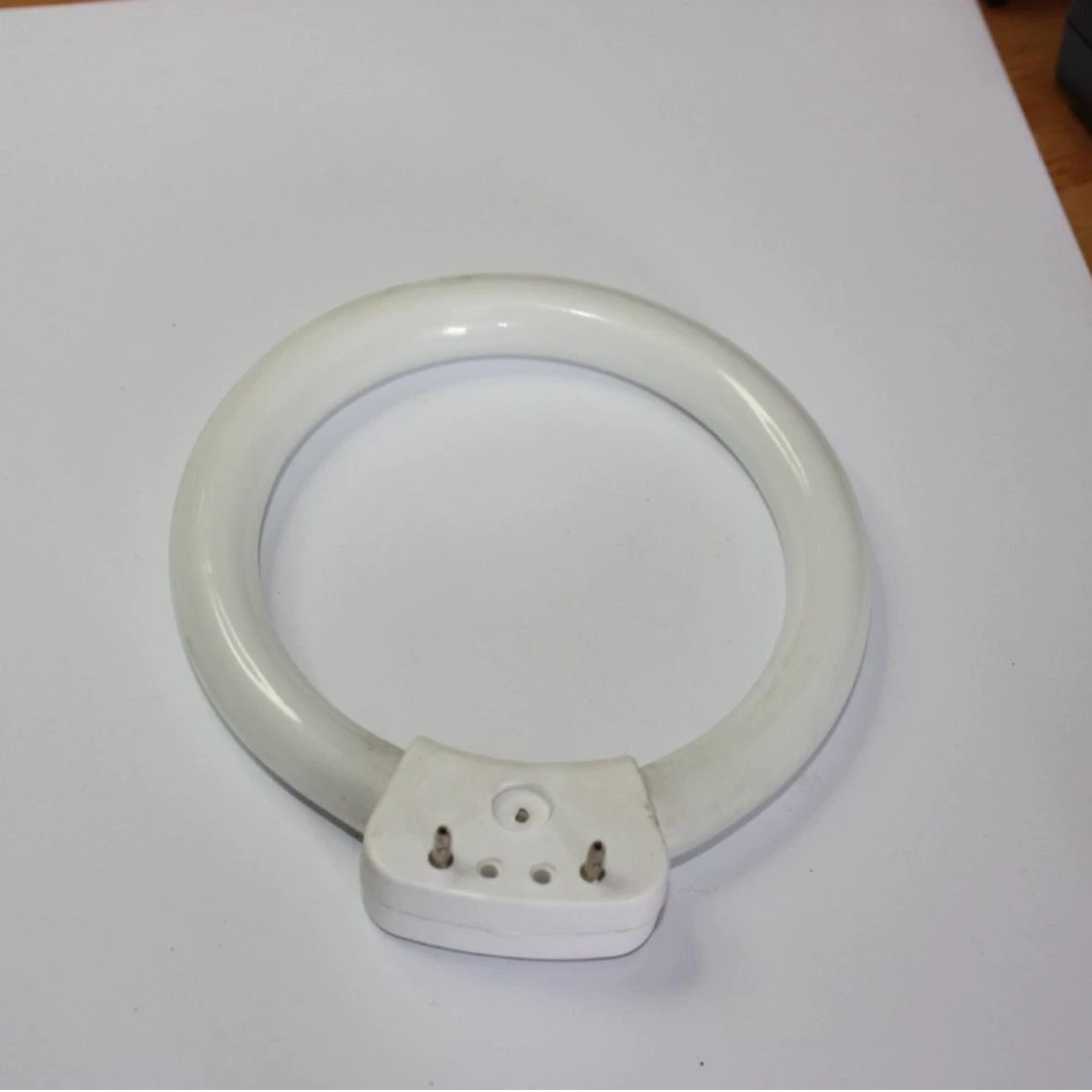 Цветовая температура 6400 К штыря трубки 10 В220В 2 кольца микроскопа фабрики сразу веерообразная Белая