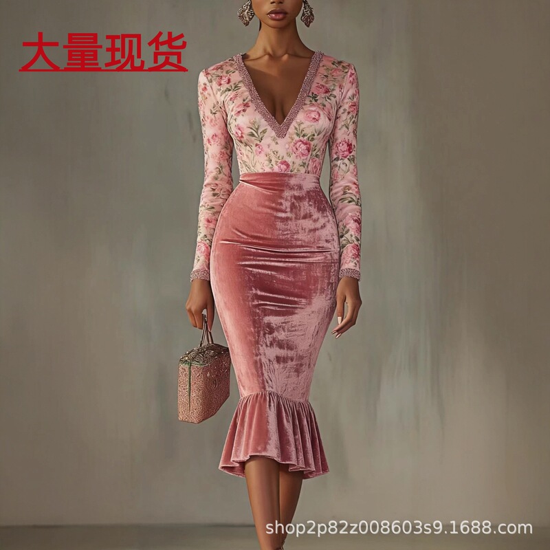 Cross-Border European and American New Chinese-Style Velvet Dress for Women, Slim Fit, Bodycon, Slimming, 2025 Spring, Hollow-Out, Knee-Length Cross-Border European and American New Chinese-Style Velvet Dress for Women, Slim Fit, Bodycon, Slimming, 2025 Spring, Hollow-Out, Knee-Length