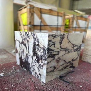Decorations Dining Table Entrance Front Desk Stairs Door Cover Windowsill Coffee Table Side Table Shopping Mall Hotel Home Decoration Interior Wall Floor