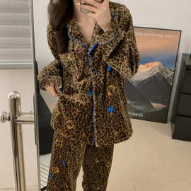 网红豹纹KT猫新款春秋冬季睡衣女士长袖法兰绒加厚保暖外穿家居服