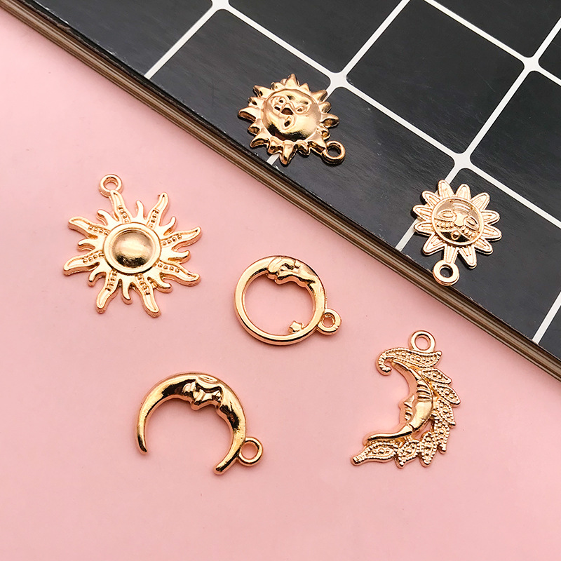 1g Weight Pendant Jewelry Making Type DIY Jewelry Accessories, Bracelets, Earrings Classification 1 Piece Quantity Alloy Material Sun, Star, Moon, Solid Color Pattern Cartoon Style Style Enamel, Plating Craft 1 Piece Alloy Sun Star Moon Pendant DIY Jewelry Accessories Bracelets Earrings 6