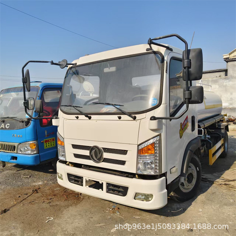 Dongfeng Dolica 8 Cubic Meter Fog Cannon Sprinkler Truck Small Sprinkler Truck Price Construction Site Engineering Dust Reduction Sprinkler Truck