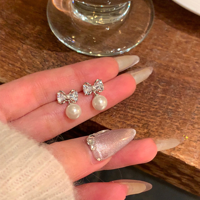 S925银针轻奢小众精致锆石蝴蝶结耳钉女ins潮高级感珍珠耳环耳饰