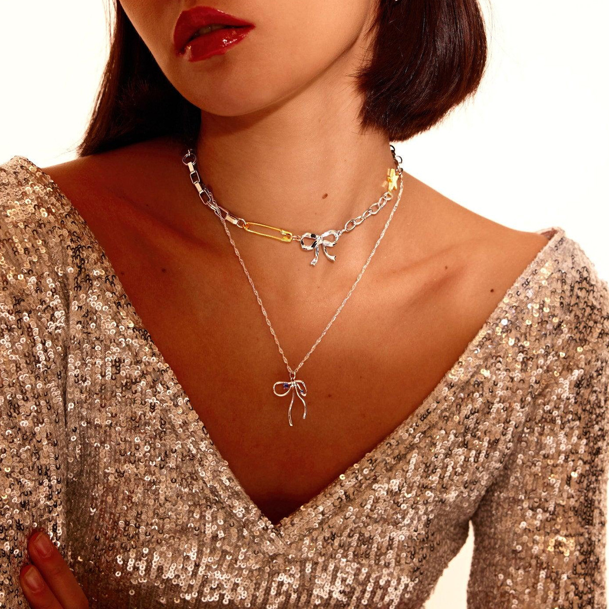 Star, Bow Knot Pattern PVD Coated Real Gold Plated Star Bow Knot 304 Stainless Steel Casual Elegant Simple Style Waterproof Non Tarnish Pendant Necklace