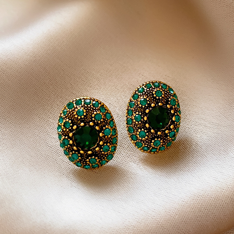 Pendientes ovalados de diamantes con aguja de plata vintage medieval Pendientes retro francés Palacio de lujo ligero Adornos versátiles de alta gama image 1