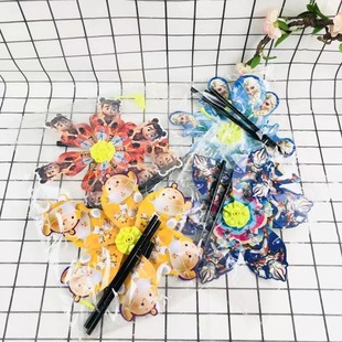 Small Cartoon Windmill Wholesale Colorful Plastic Multi-Wheel Windmill Traditional Nostalgic Outdoor Park Toys Wholesale