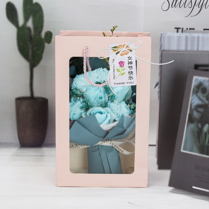 23粉卡盒7朵母亲节花束 蓝2