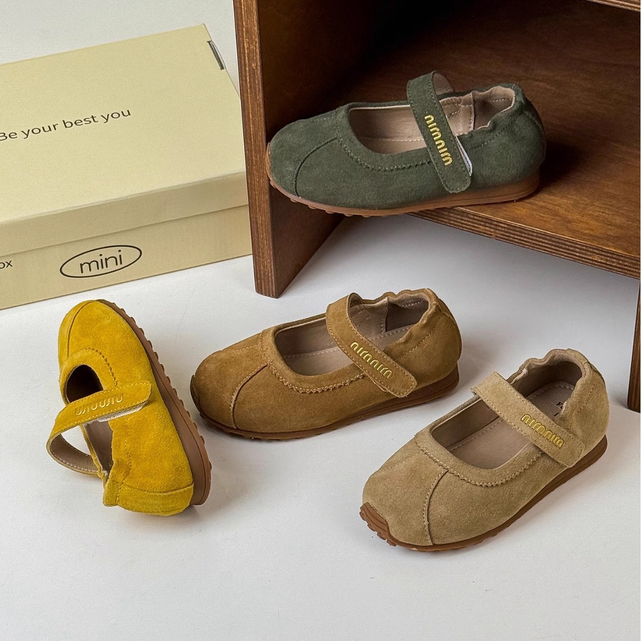 Girl's Leather Shoes Children's Ballet Shoes Retro Shallow Mouth Shoes Girl's Mary Jane Shoes Spring and Autumn Baby's Shoes