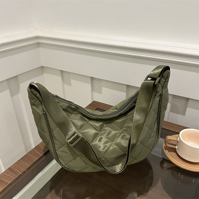 Otoño y invierno bolsas de algodón de red de diseño de nicho nuevo bolso de hombro bolso de mujer versátil gran capacidad bolso de mochila casual