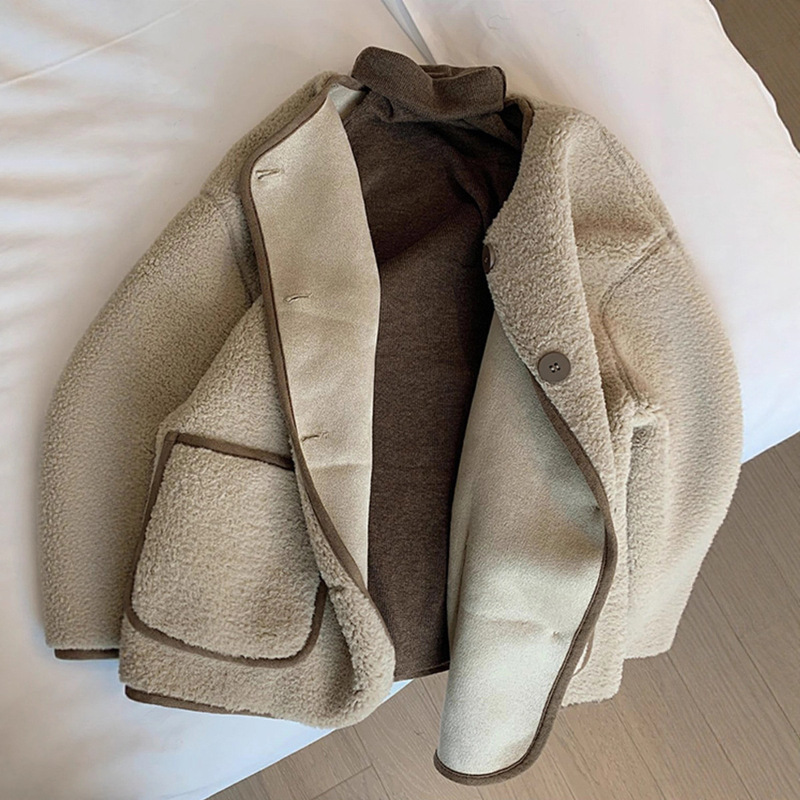 New Winter Loose Little People Collarless Simple Short Lamb Velvet Thickened Chanel Style Top Lamb Wool Jacket