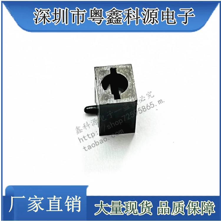 Патрон лампы с одним отверстием 3 мм с позиционированием двухцветной лампы Патрон лампы с изгибом на 90 градусов Патрон лампы с двумя краями 3 мм без лампы