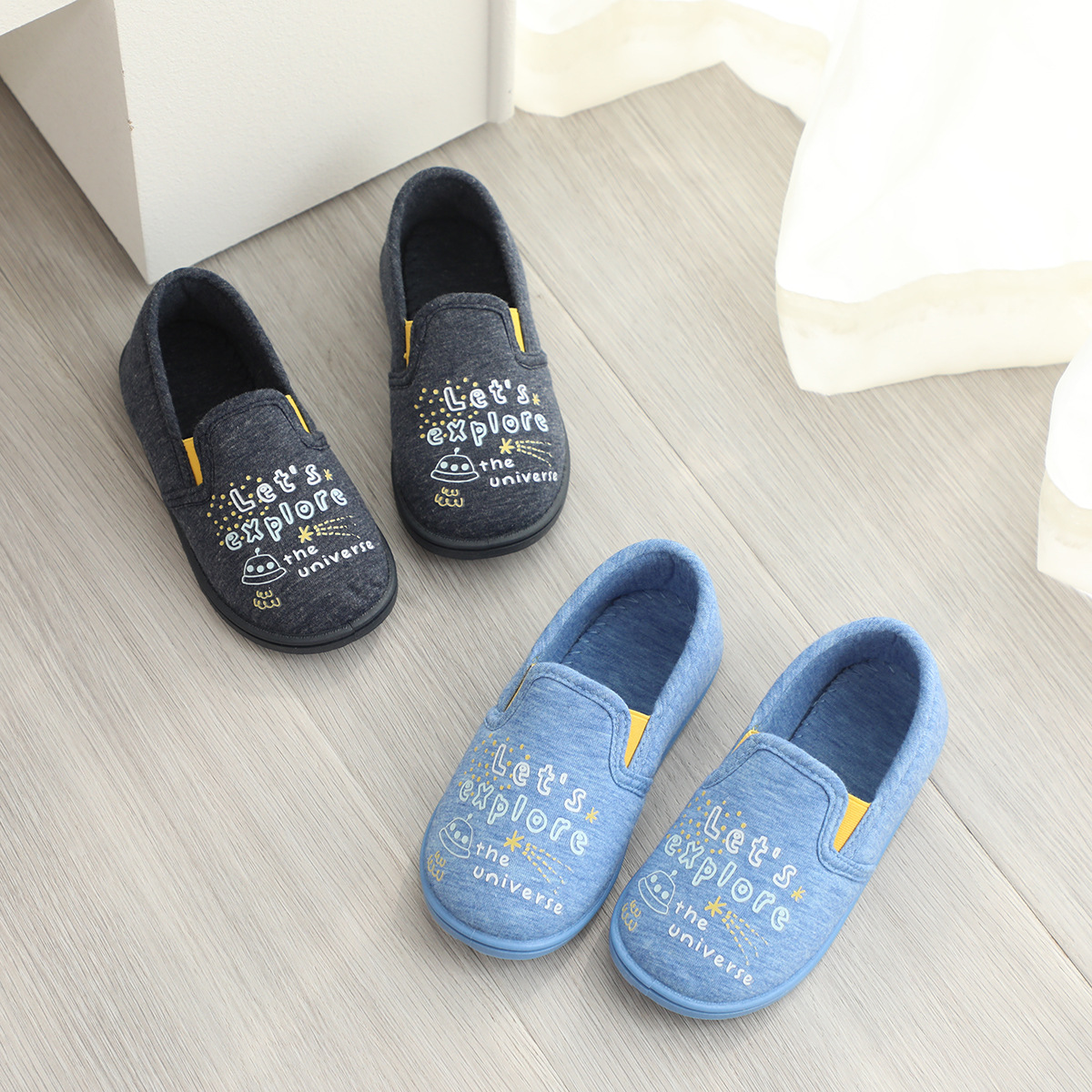 Boys' Letter Printed Thick-soled Indoor Non-slip Home Heel Slippers Children's Cotton Single-layer Shoes for Foot-changing Floor Slippers