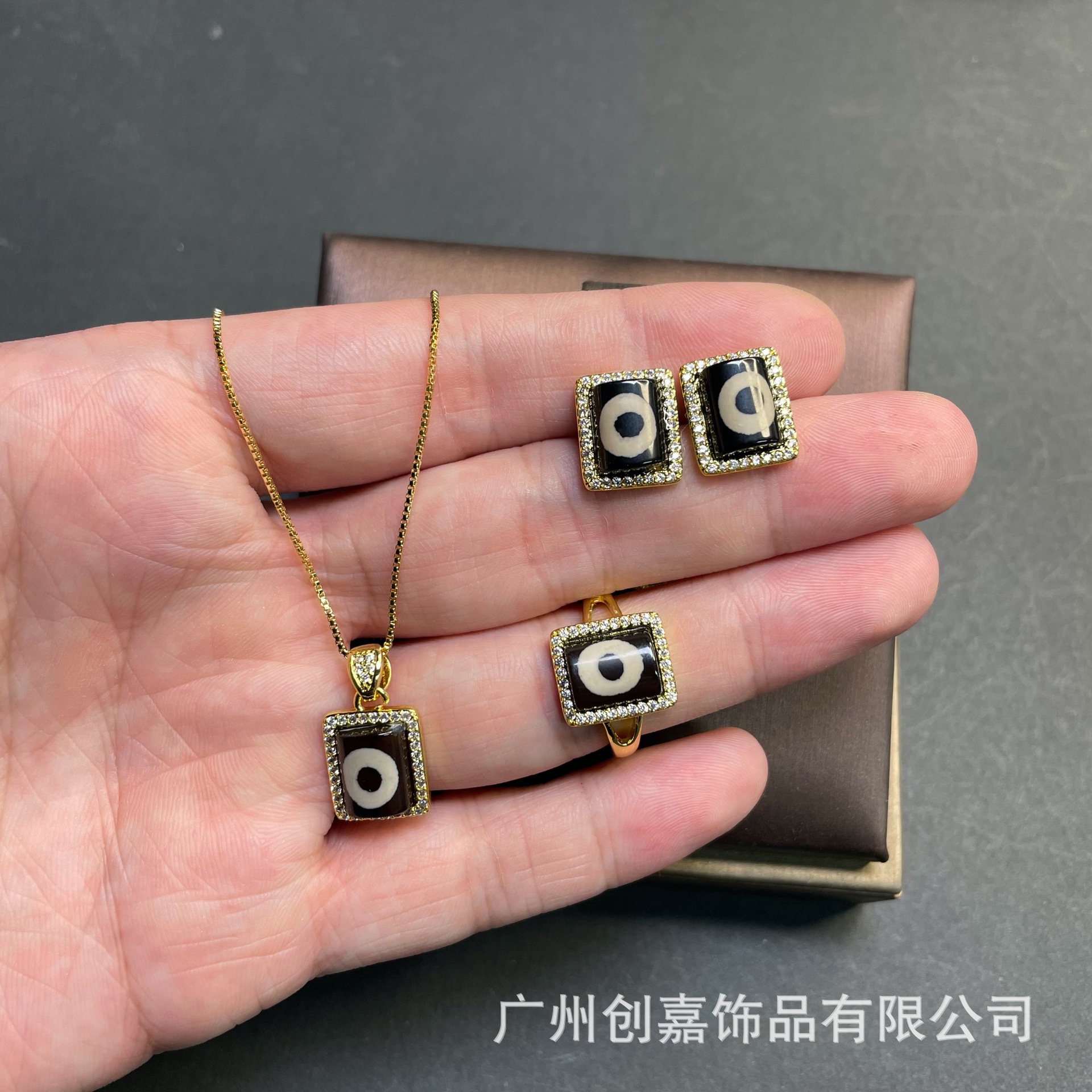 铜镀18k锆石包金镶嵌天珠玛瑙三件套 个性小清新中古小众厂家批发