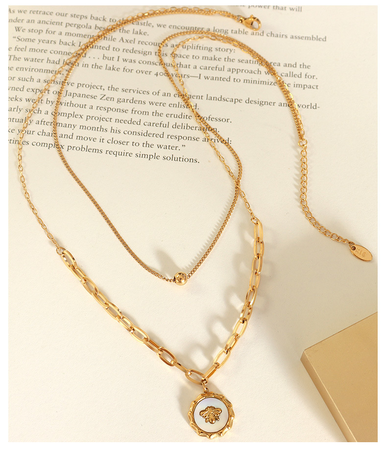 Simple small animal bee white sea shell pendant chain titanium steel 18K necklace