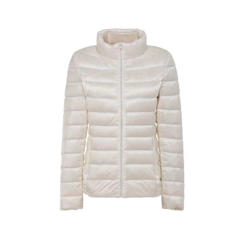 Chaqueta Corta de Algodón para Mujer Transfronteriza 2024, Estilo Coreano Ajustado, Modelo Delgado, Capa de Algodón Lluvia de Seda, con Capucha, Mayorista
